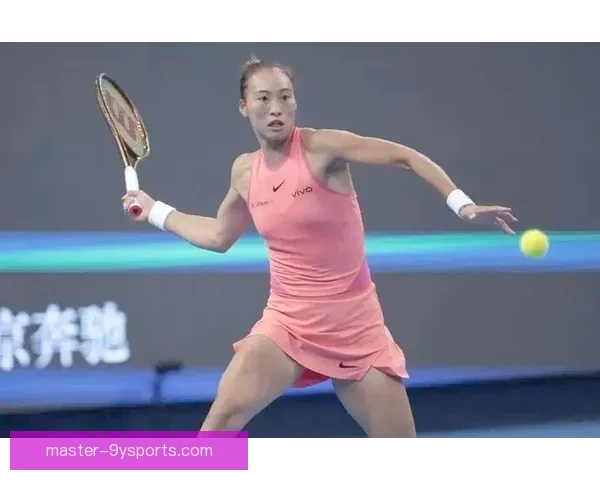 网球赛场激战正酣新星崛起引发观众热议
